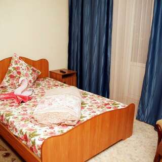 Апартаменты Уютный дом Усинск 3-комнатный стандарт-3