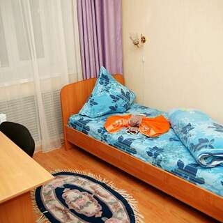 Апартаменты Уютный дом Усинск 3-комнатная-1